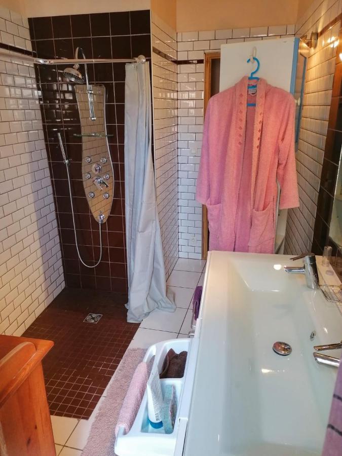 Chambre Chez L'Habitant Tourbes Екстериор снимка